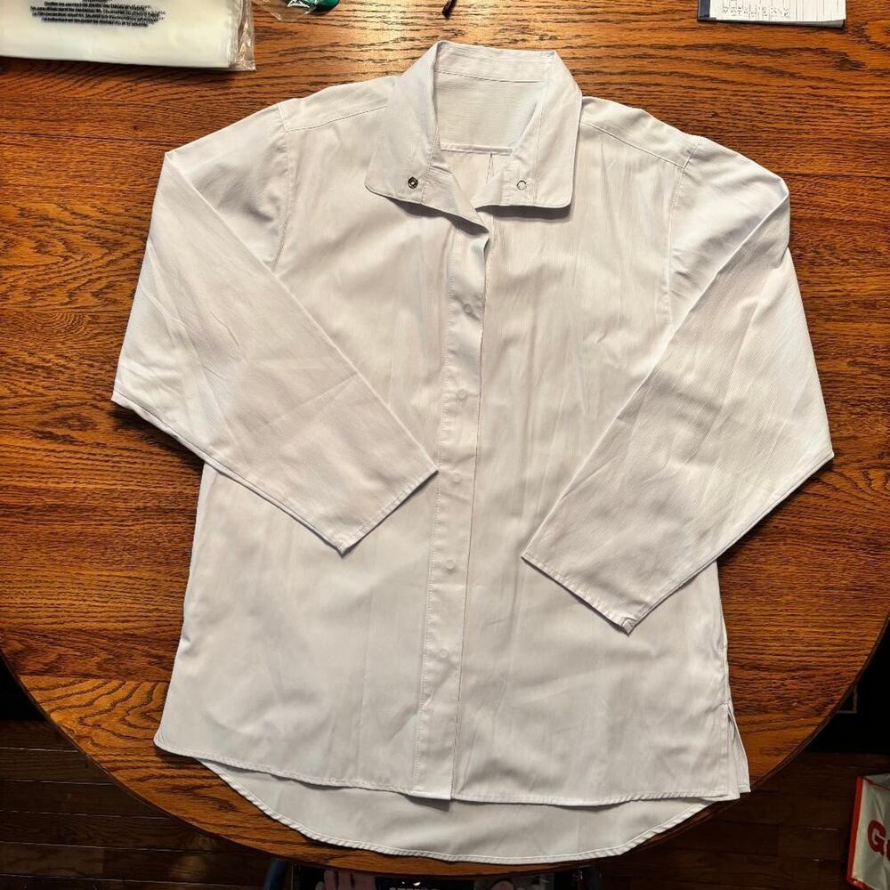P Taylor White Long Sleeve Snap up Tunic Women's Size M Pockets Oversized‎